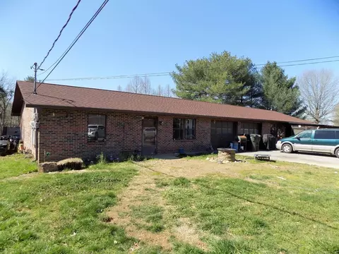 1269 Bluegrass Rd, Sevierville, TN 37862