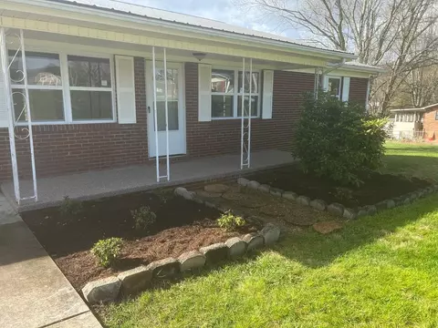 235 Hickory St, Bean Station, TN 37708 photo 2