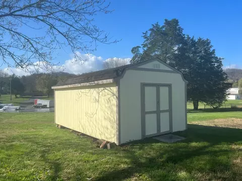 235 Hickory St, Bean Station, TN 37708 photo 3