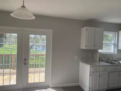 235 Hickory St, Bean Station, TN 37708 photo 8