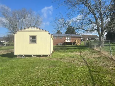 235 Hickory St, Bean Station, TN 37708 photo 15
