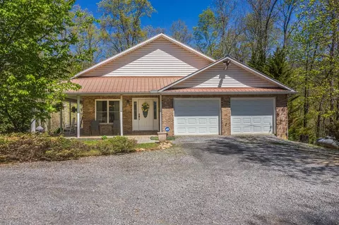 367 Moore Rd, Mooresburg, TN 37811