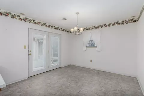 2805 Lowe Dr, Talbott, TN 37877 photo 5