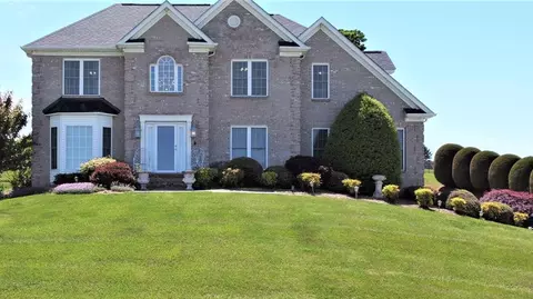 4748 Harbor Dr, Morristown, TN 37814
