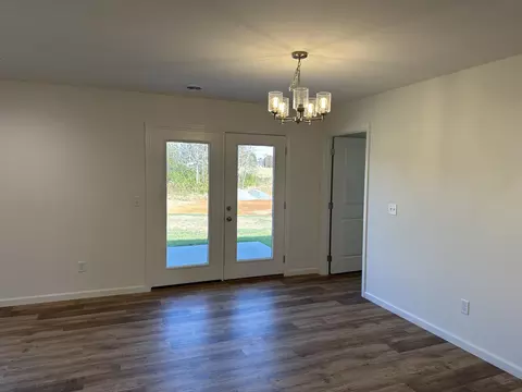 1252 Cole Dr, Talbott, TN 37877 photo 9