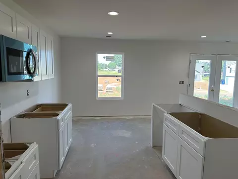 1257 Cole Dr, Talbott, TN 37877 photo 8