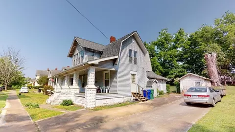 425 E 3rd North St, Morristown, TN 37814