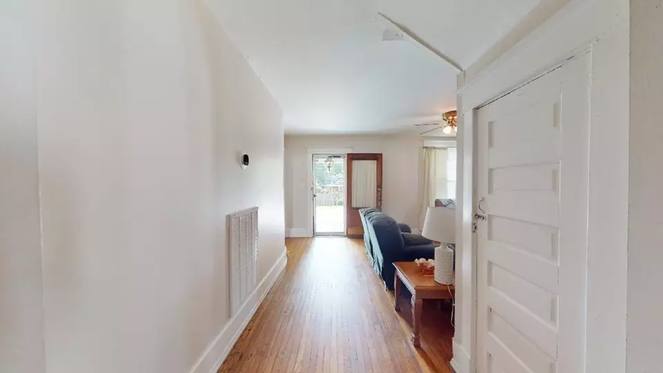  425 E 3rd North St, Morristown, TN 37814 photo 5