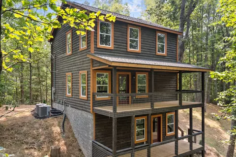 3843 Singing Bird Way, Sevierville, TN 37876