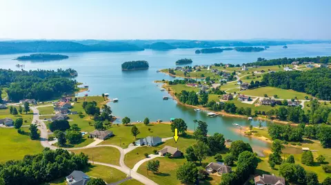 358 Baye Rd, Rutledge, TN 37861