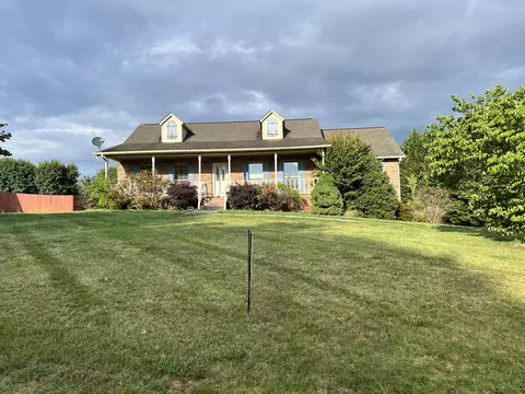 2800 Wisteria Dr, Morristown, TN 37814