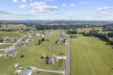 649 Parsonage Rd, White Pine, TN 37890 photo 9