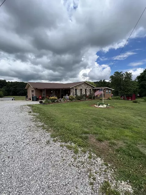 1307 Tom Breeden Rd, Jefferson City, TN 37760