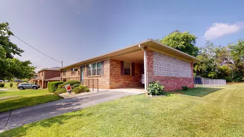 178 Britton Dr, Talbott, TN 37877 photo 3