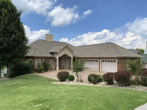 327 Lochmere Dr, Morristown, TN 37814
