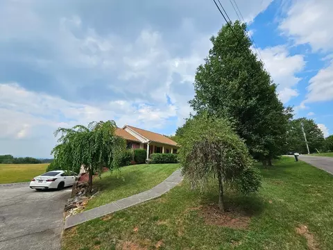8127 Robert Watkins Rd, Talbott, TN 37877 photo 4