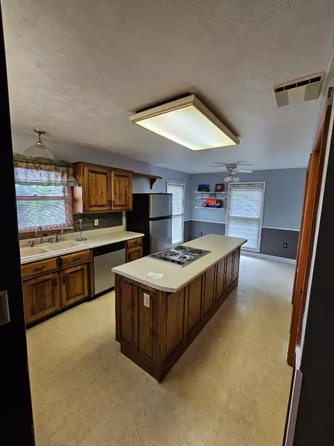 8127 Robert Watkins Rd, Talbott, TN 37877 photo 24