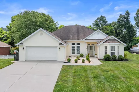 1279 Brookfield Dr, Morristown, TN 37814