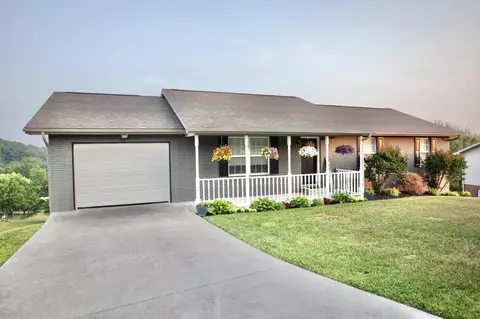 172 Makalley Ln, Tazewell, TN 37879