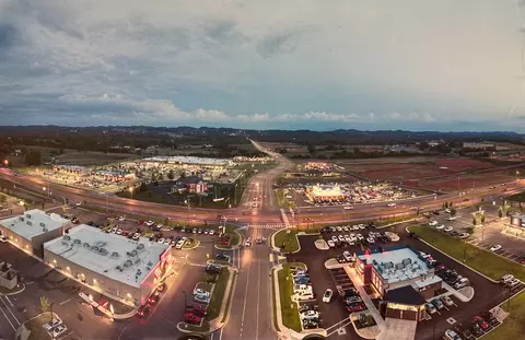 00 Verde Crossing Xing, Morristown, TN 37813