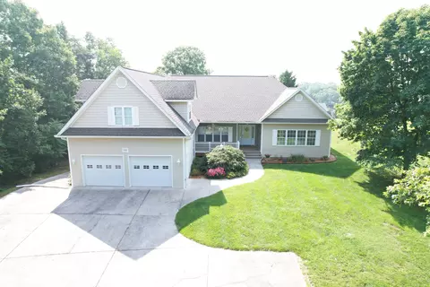 591 Bonne Vista Dr, Baneberry, TN 37890