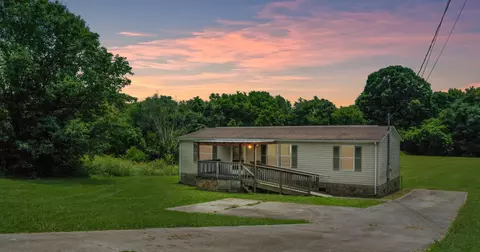 115 Snowbird Ln, Jefferson City, TN 37760