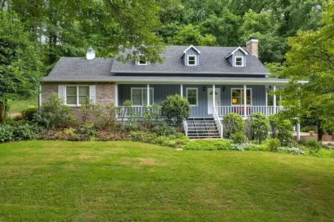 90 Alpine Dr, Greeneville, TN 37743