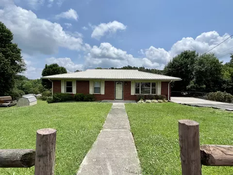 804 S Highland Dr, Morristown, TN 37813