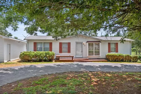 300 Meadowood Dr, Talbott, TN 37877