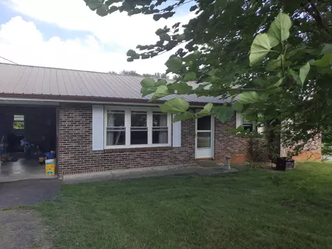 776 Etowah, Newport, TN 37821