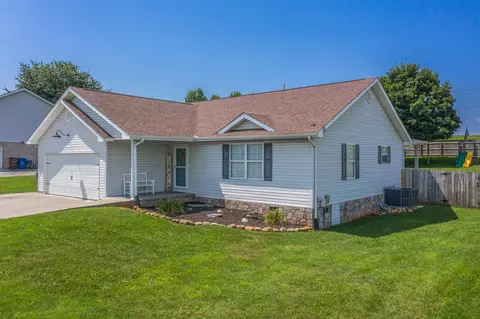 414 Clearbook Dr, Jefferson City, TN 37760