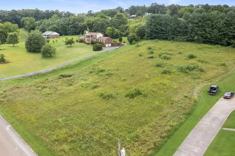 608 Cornfield Dr, White Pine, TN 37890 photo 4