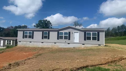 314 Bungalow Dr, Dandridge, TN 37725