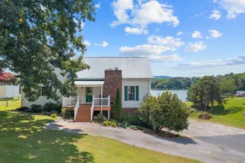 4519 Lakeshore Drive Dr, Bean Station, TN 37708