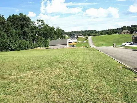 4147 Harbor View Dr, Morristown, TN 37814