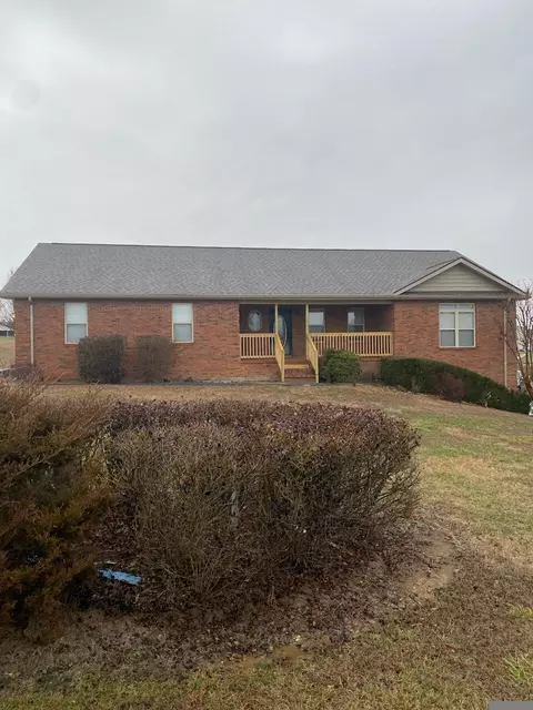330 Terry Point Rd, Dandridge, TN 37725