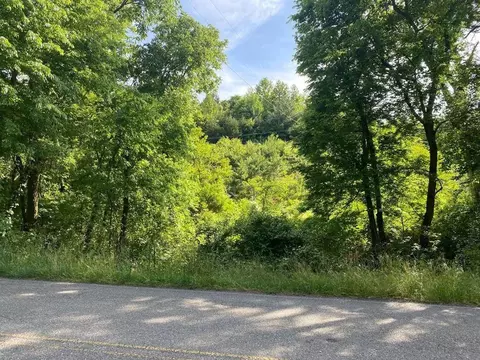 4 Dover Rd, Morristown, TN 37813