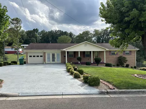 1703 Cherokee Dr, Morristown, TN 37814