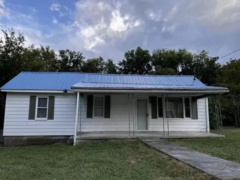 3325 Cedar Ave, Strawberry Plains, TN 37871