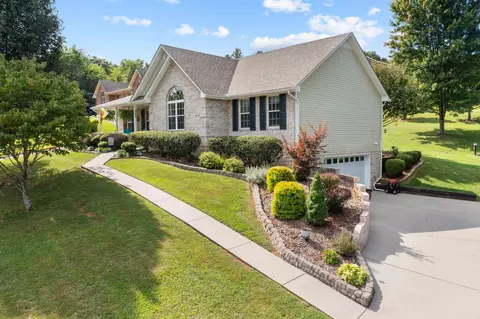 8121 W Pointe Dr, Talbott, TN 37877 photo 1