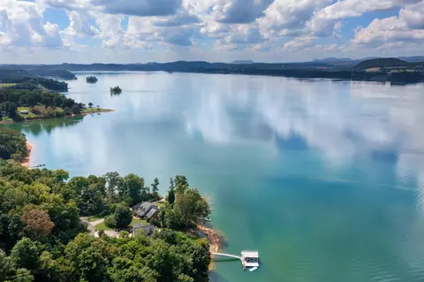 View/Area - 1917 Pointe Dr, Talbott, TN 37877 photo 9 of 11