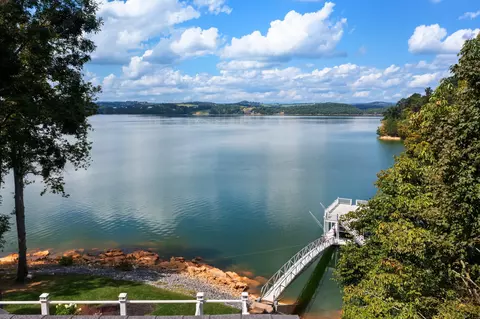 View/Area - 1917 Pointe Dr, Talbott, TN 37877 photo 10 of 11