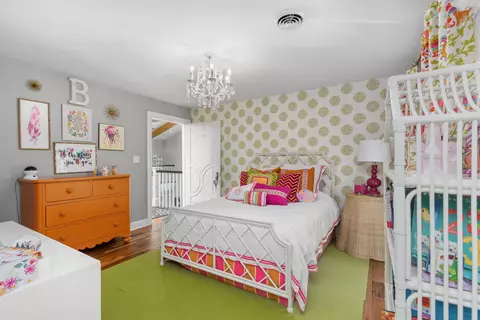Bedroom - 1917 Pointe Dr, Talbott, TN 37877 photo 6 of 8