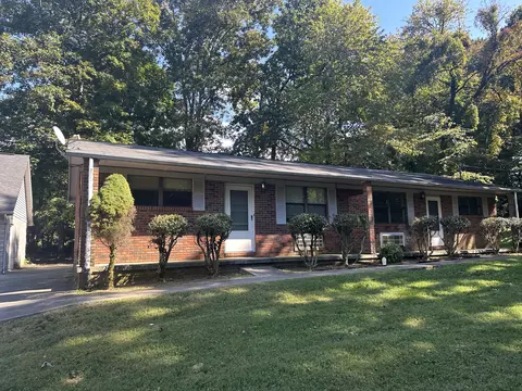 678 Roddy Drive Dr, Morristown, TN 37814