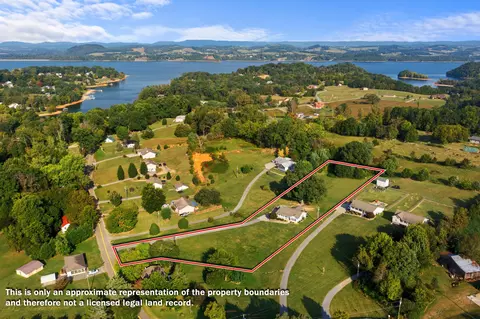 7794 Greenbriar Rd, Talbott, TN 37877 photo 2