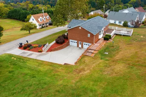8189 W Pointe Dr, Talbott, TN 37877 photo 30