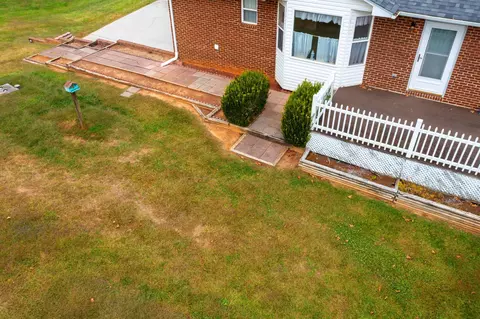 8189 W Pointe Dr, Talbott, TN 37877 photo 29