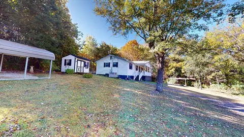 2323 Walker Rd, Talbott, TN 37877 photo 2