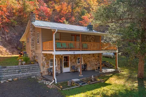 171 Lester Cope Rd, Sneedville, TN 37869