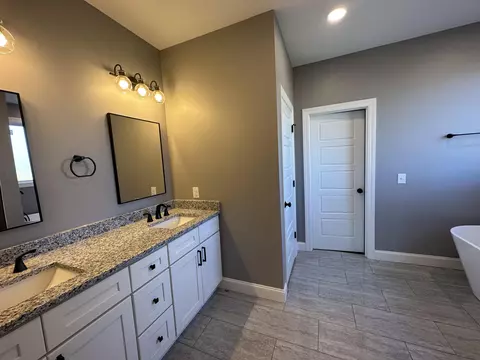 2736 Lowe Dr, Talbott, TN 37877 photo 17